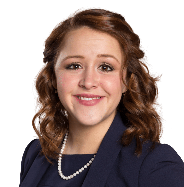 Carolyn Kundert without background headshot