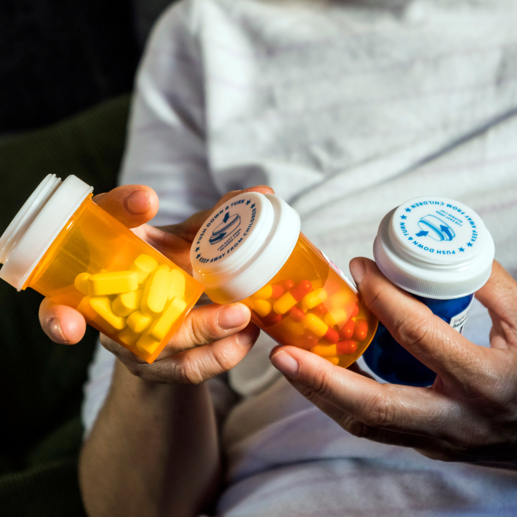 Non stimulant medication for ADHD alongside stimulant options in prescription bottles.